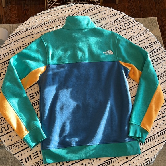 North face sweatshirt <3 (size s) - Picture 2 of 3